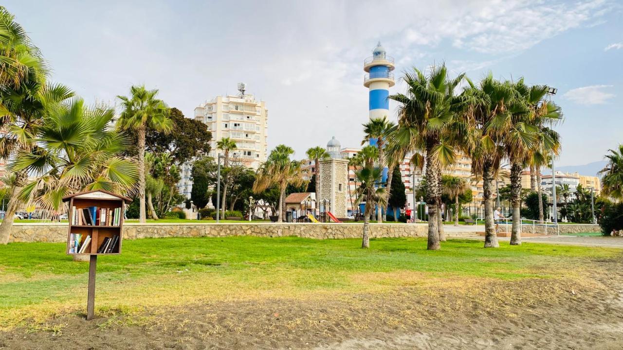 El Faro De Torre Del Mar Apartment Екстериор снимка