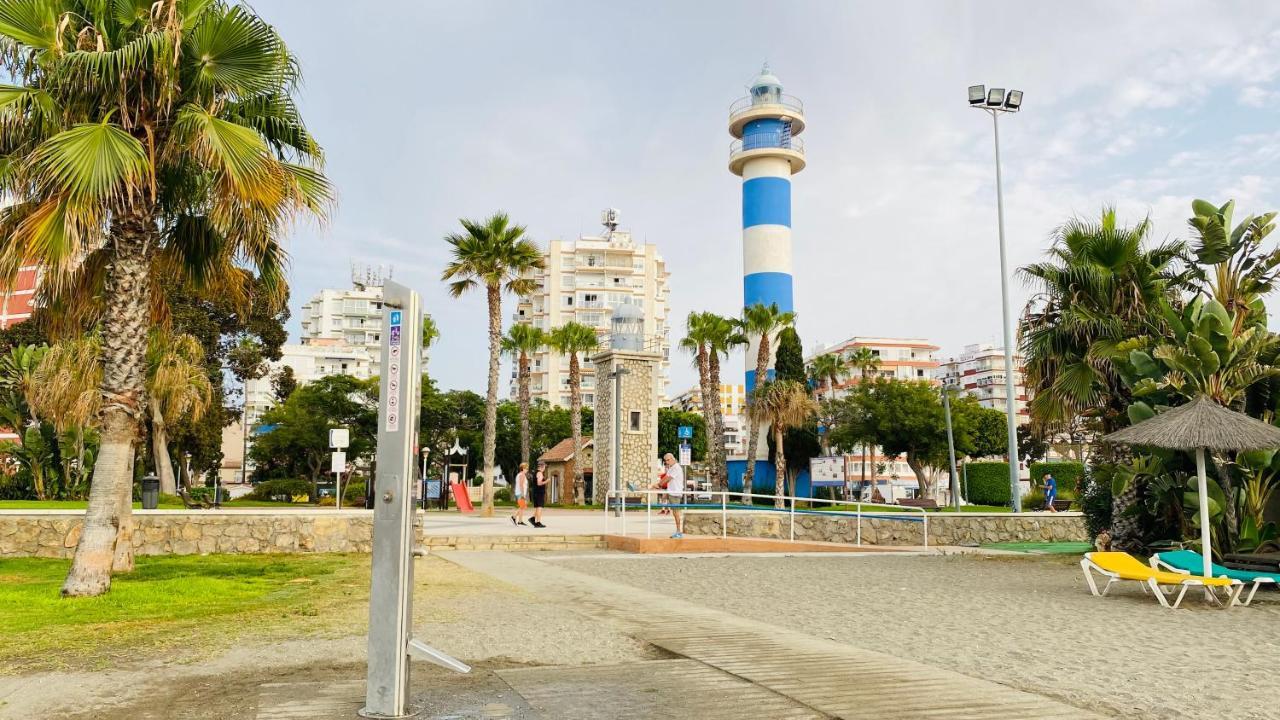 El Faro De Torre Del Mar Apartment Екстериор снимка